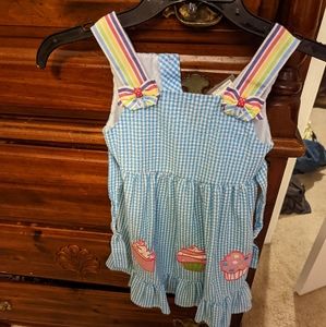 Girls dress